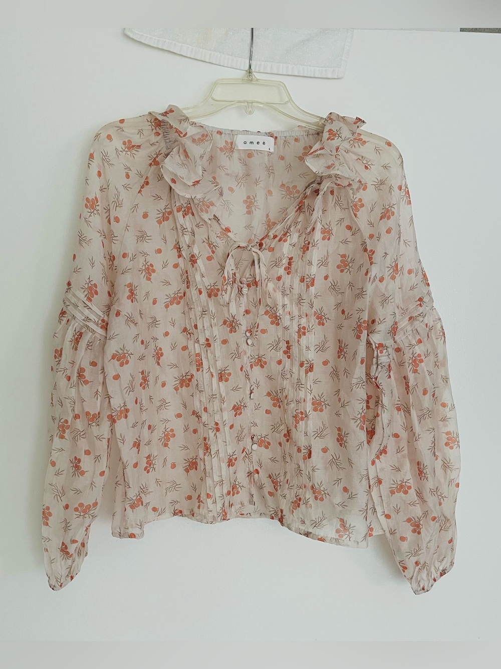 Charming Floral Ruffle Tie-Neck boho blouse Europe